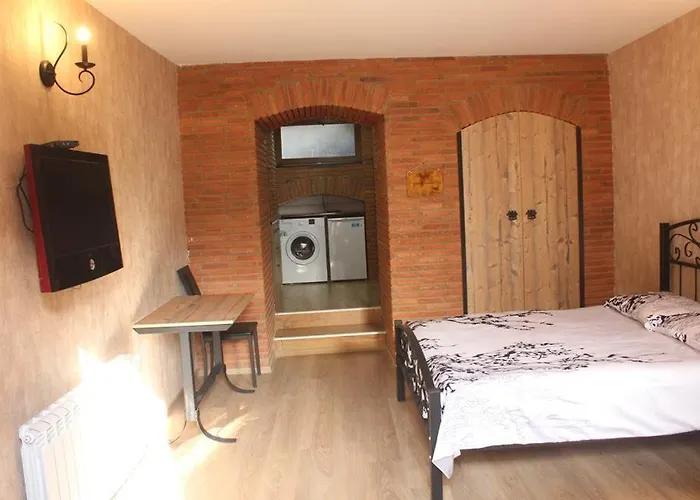 26 Nino Chkheidze Street